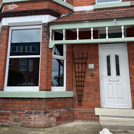 Pass The Keys Amazing, Newly Renovated 5Bedroom House Sleeps 10 Scarborough Kültér fotó