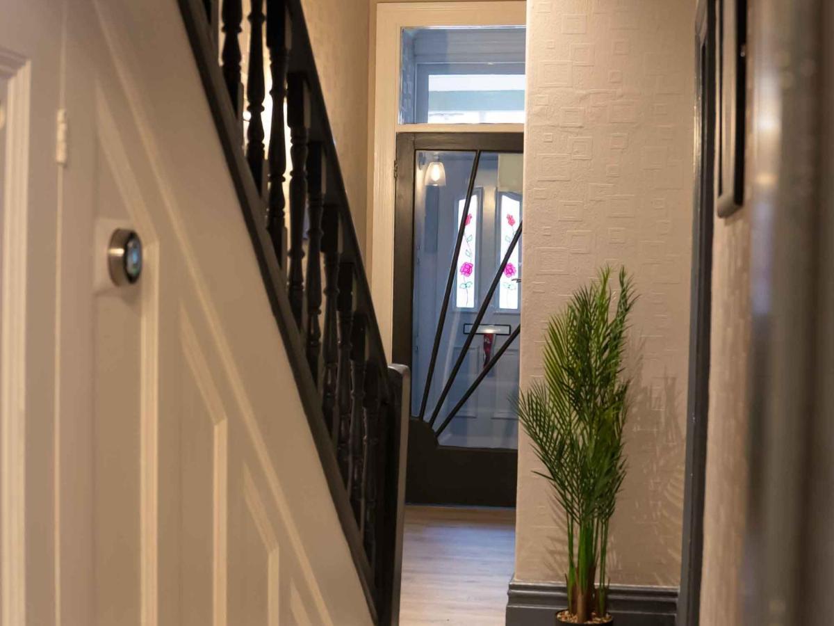 Pass The Keys Amazing, Newly Renovated 5Bedroom House Sleeps 10 Scarborough Kültér fotó