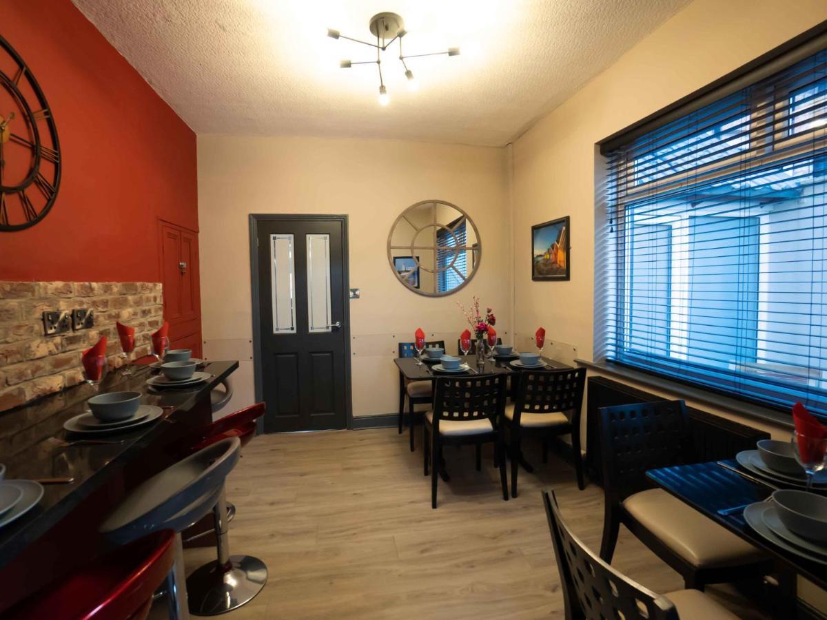 Pass The Keys Amazing, Newly Renovated 5Bedroom House Sleeps 10 Scarborough Kültér fotó
